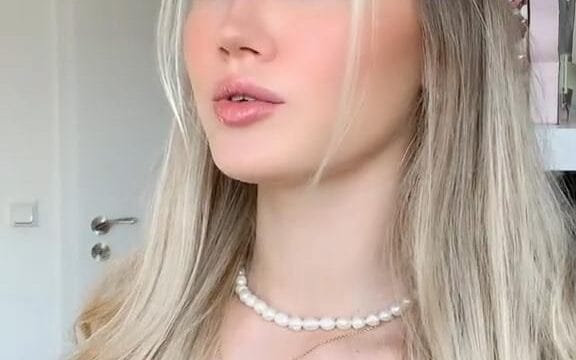 Geger! mahasiswi cantik pasrah di wikwik teman bokep terbaru watch online bokep terbaru